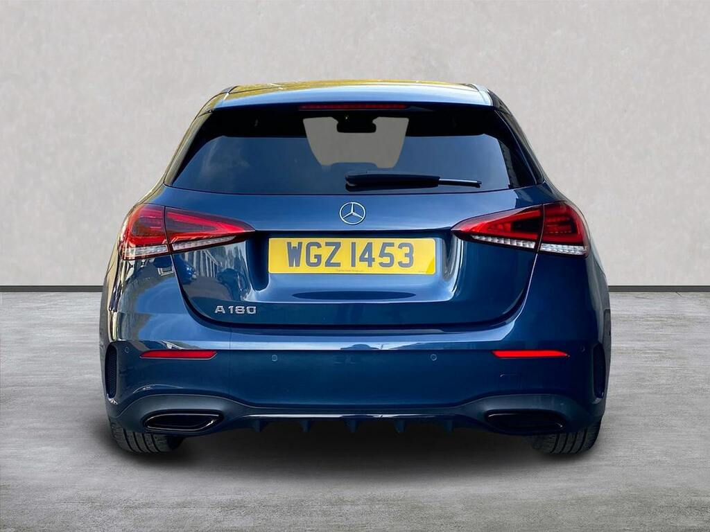 Mercedes-Benz A Class 1.3 A180 Amg Line Edition Executive Hatchback WGZ1453 Blue #4