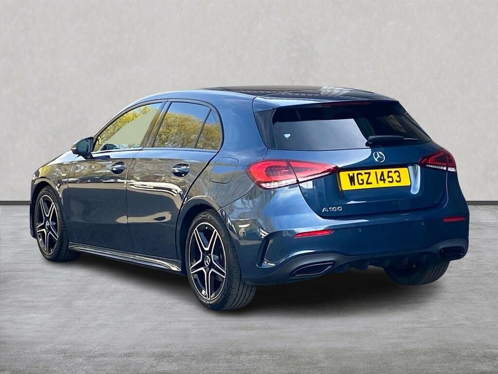Mercedes-Benz A Class 1.3 A180 Amg Line Edition Executive Hatchback WGZ1453 Blue #2