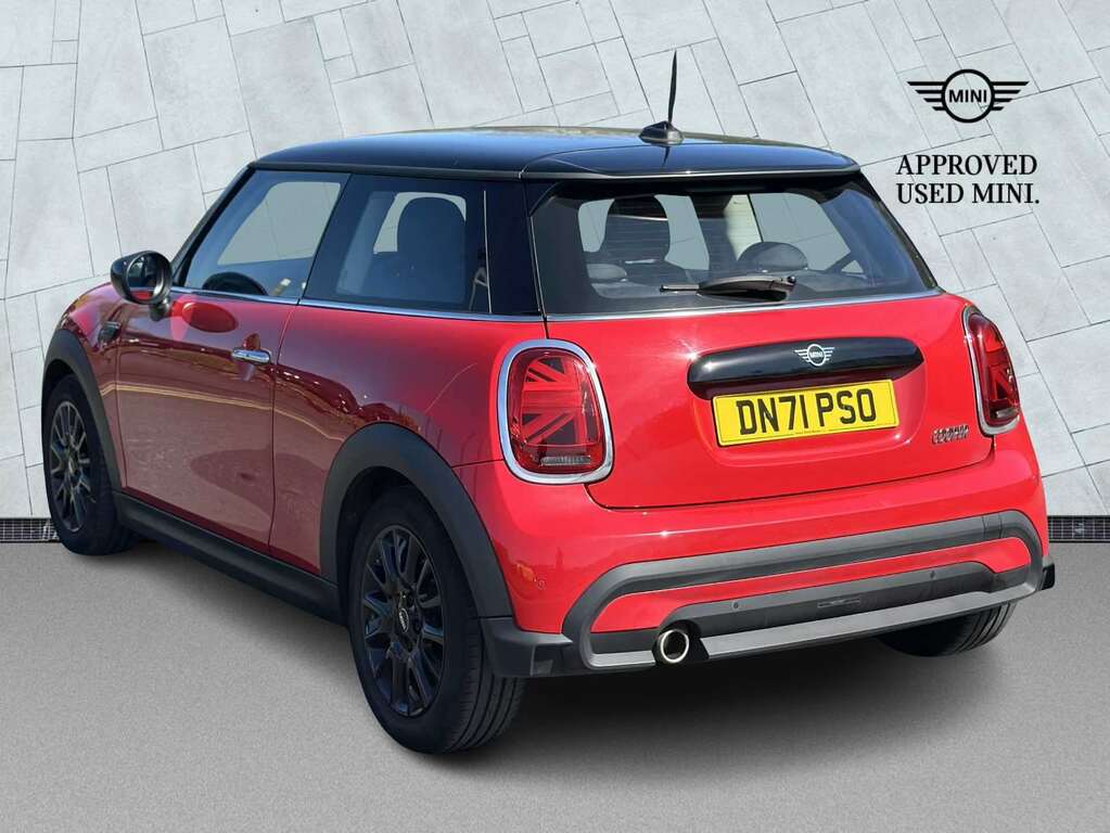 Mini Hatch 1.5 Cooper Classic DN71PSO Red #2