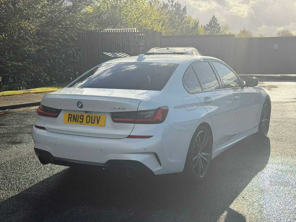 BMW 3 Series 330I M Sport Step RN19OUV White #3
