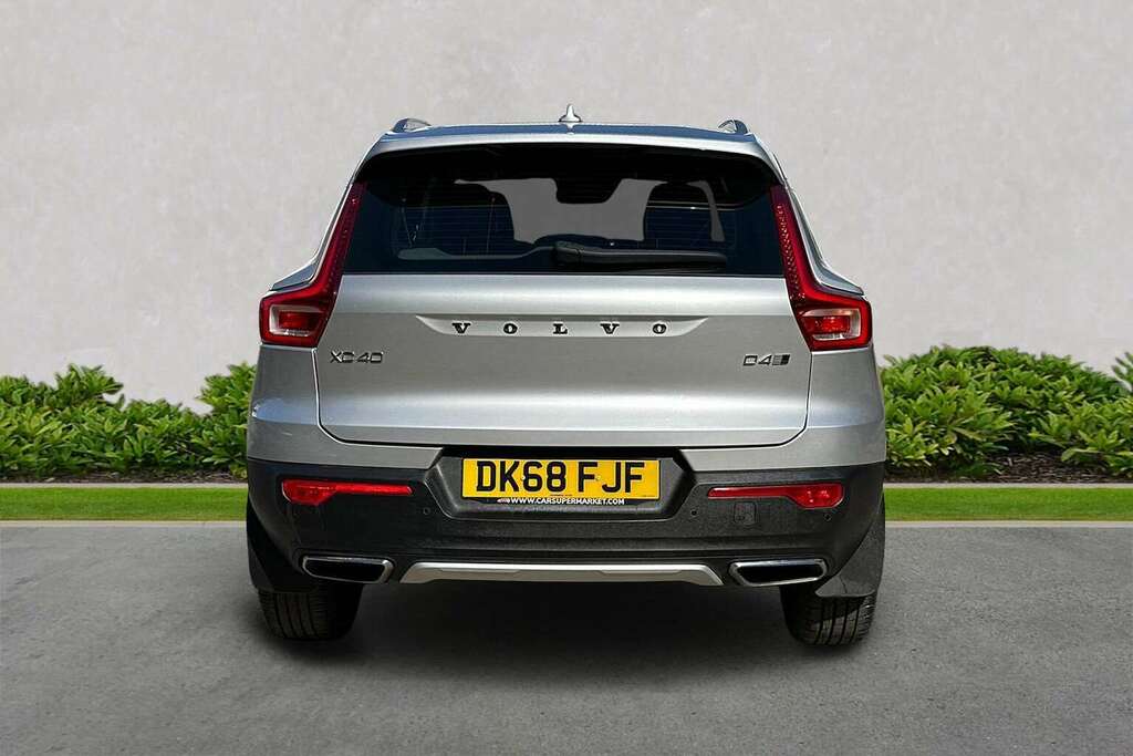 Volvo XC40 2.0 D4 190 Inscription Pro Awd Geartronic DK68FJF Silver #4
