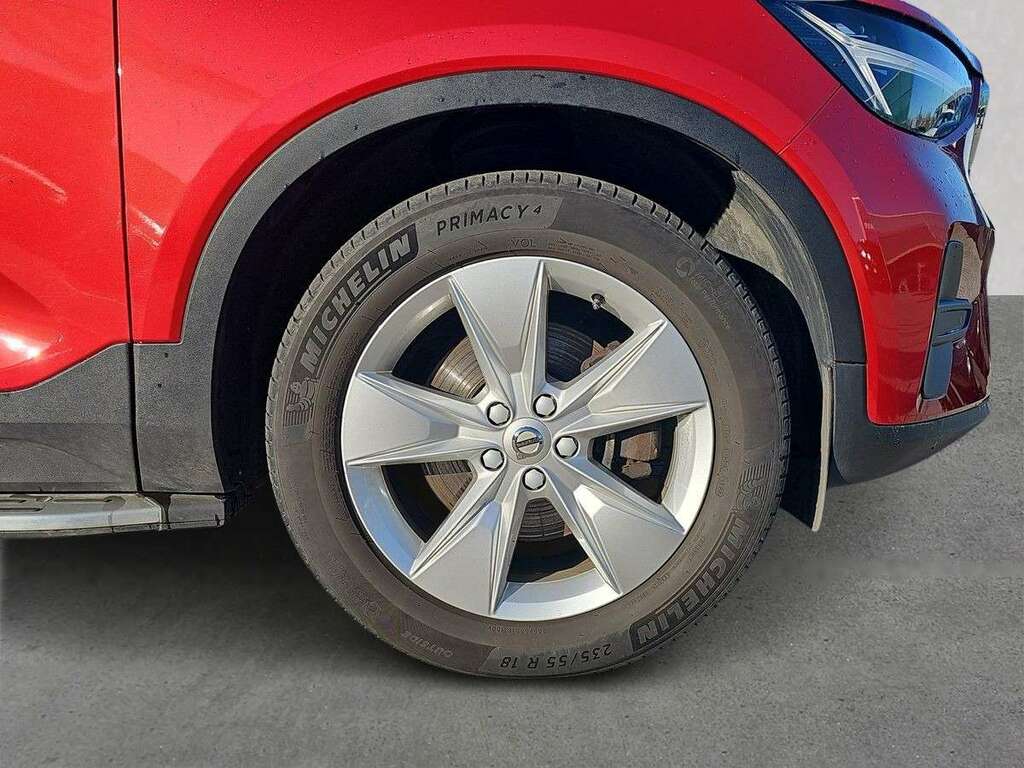 Volvo XC40 2.0 B3p Core MT23CNA Red #6