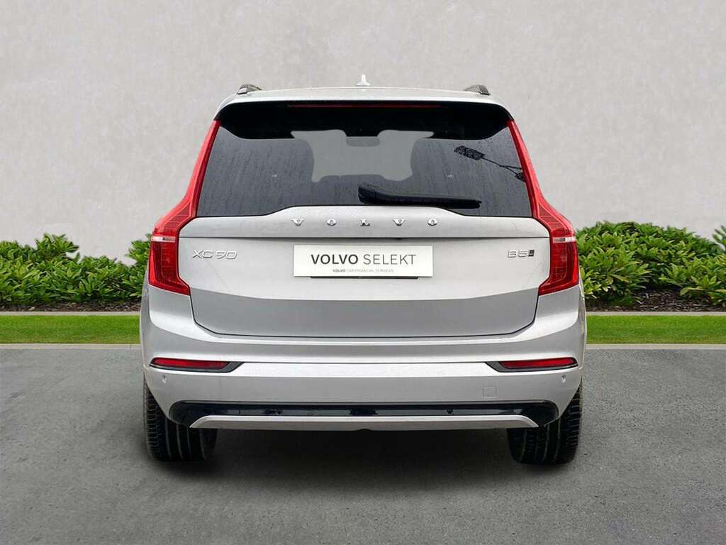 Volvo XC90 2.0 B5p 250 Plus Dark Awd Geartronic Silver #4