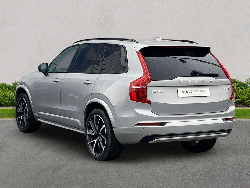Volvo XC90 2.0 B5p 250 Plus Dark Awd Geartronic Silver #2