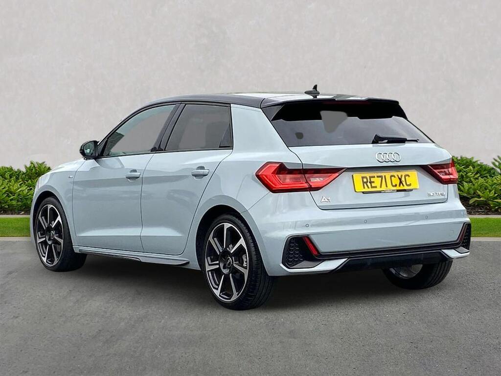Audi A1 1.0 Tfsi 30 Black Edition Sportback Man RE71CXC Grey #2