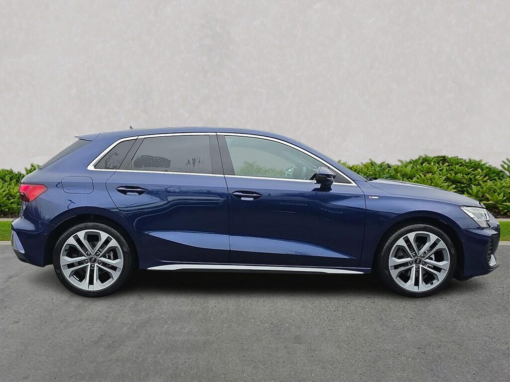 Audi A3 1.5 Tfsi 150 S Line Blue #3