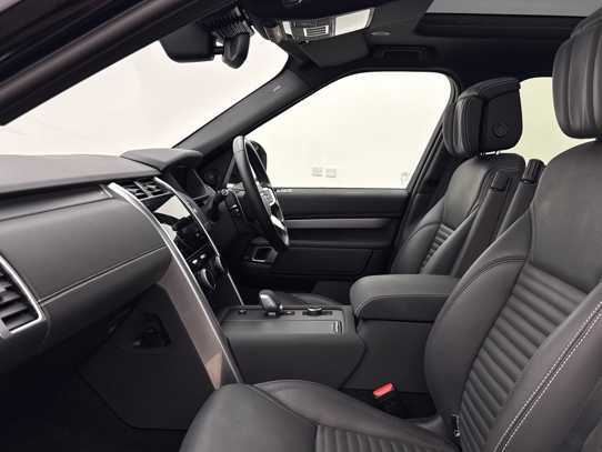 Land Rover Discovery 3.0 D350 Dynamic Hse KT74DEU Black #3