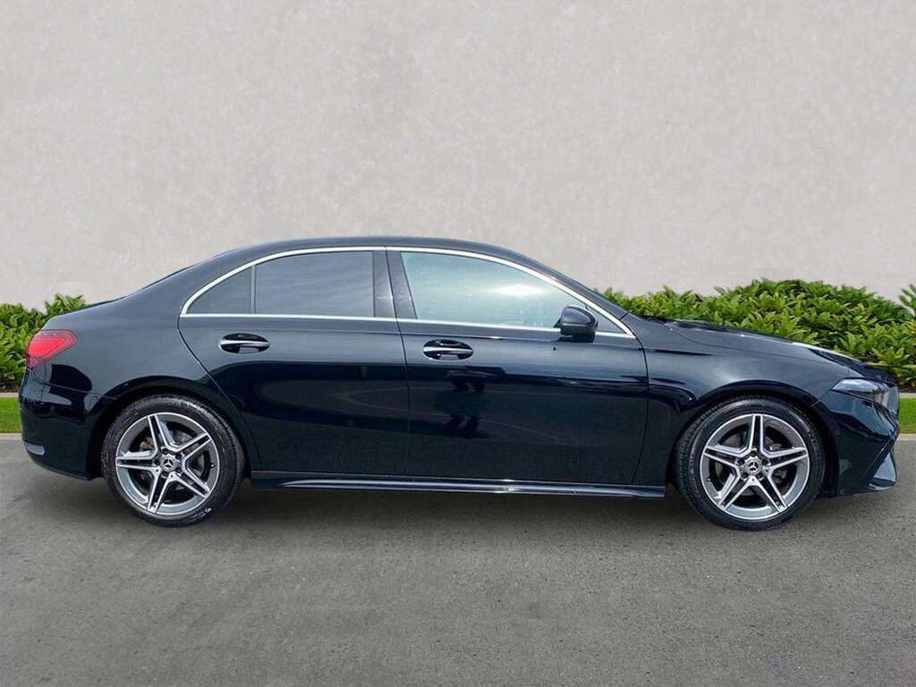 Mercedes-Benz A Class A200 Amg Line Executive SD74UTH Black #3