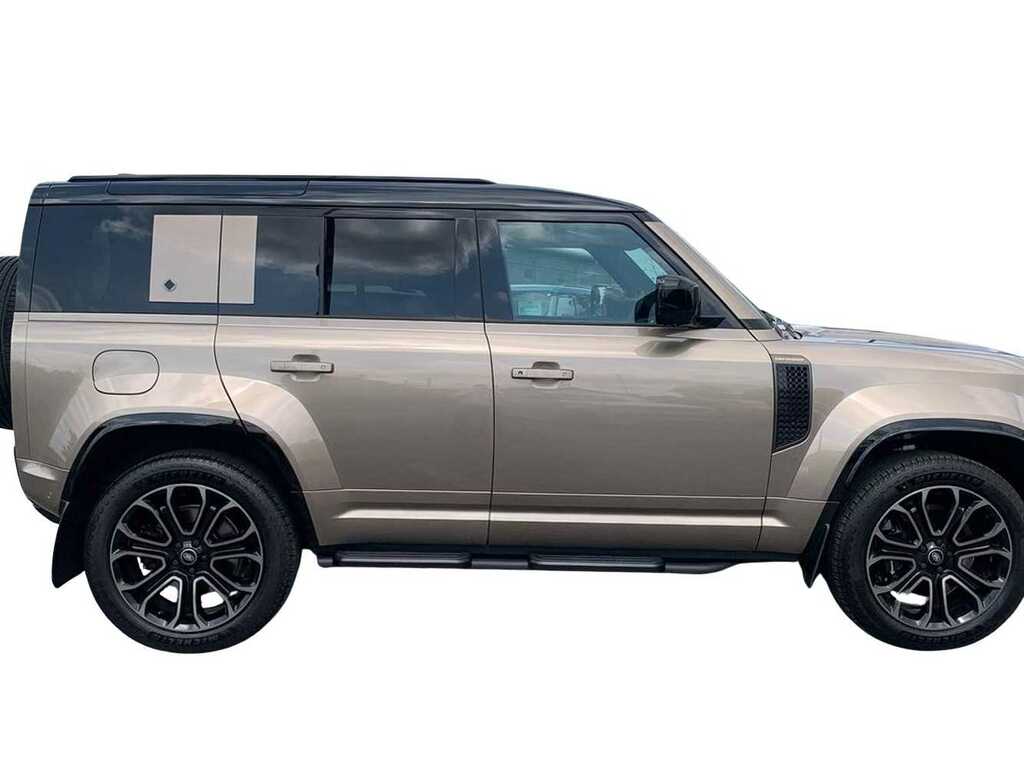 Land Rover Defender 110 4.4 P635 Octa 110 Gold #3