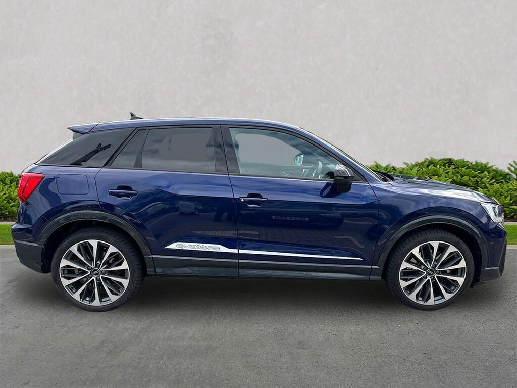Audi Q2 2.0 Tfsi Black Edition Suv S Tronic Qua Blue #3