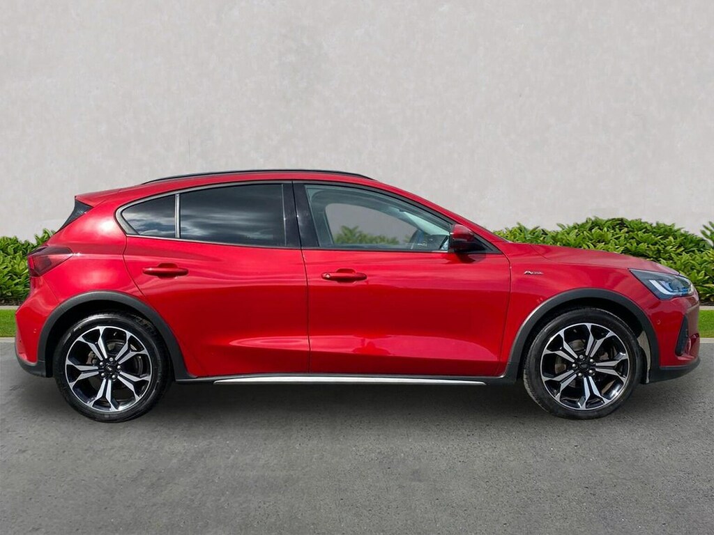 Ford Focus 1.0 Ecoboost Hybrid Mhev 155 Active Vign NU72XJD Red #3