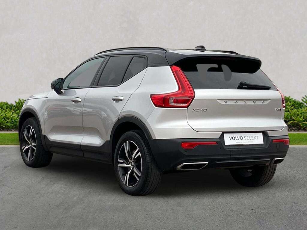 Volvo XC40 2.0 D4 190 R Design Awd Geartronic Silver #2