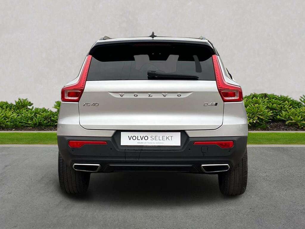 Volvo XC40 2.0 D4 190 R Design Awd Geartronic Silver #4