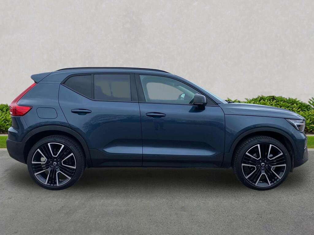 Volvo XC40 2.0 B3p Ultra Dark AV26LCP Blue #3