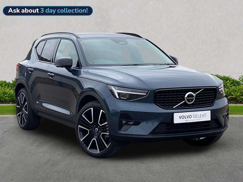 Volvo XC40 2.0 B3p Ultra Dark Blue
