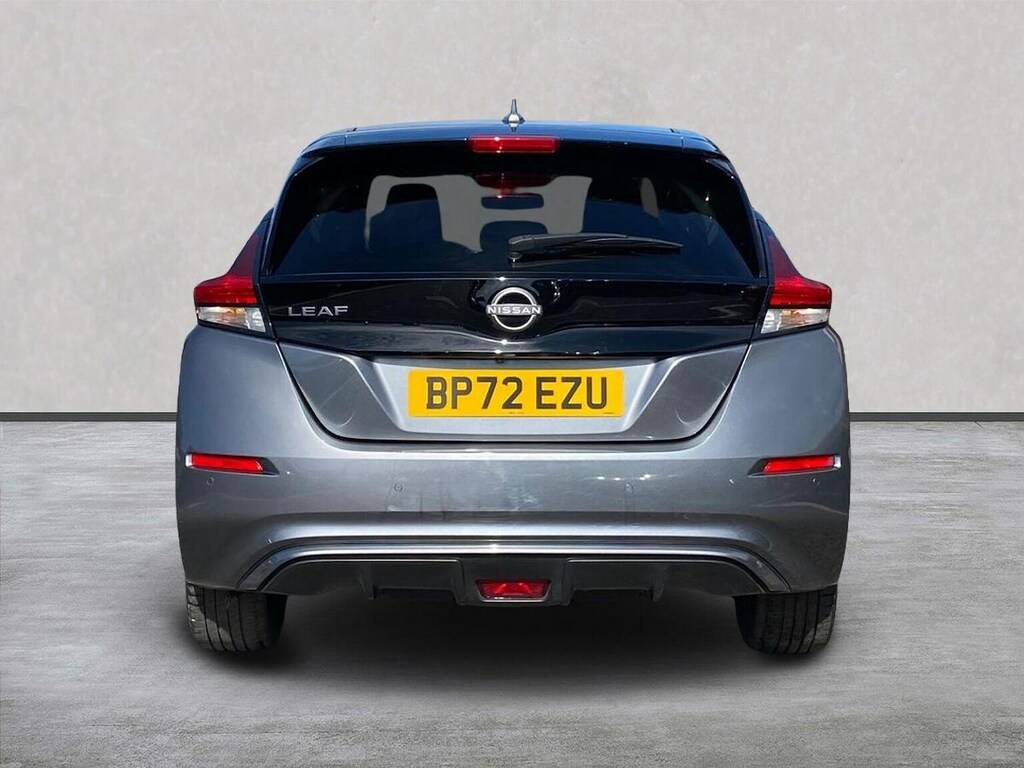 Nissan Leaf 39Kwh N-connecta Hatchback 150 BP72EZU Grey #4
