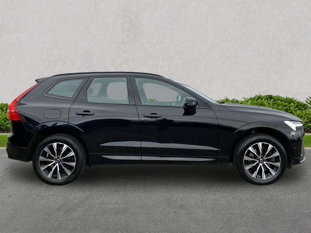 Volvo XC60 2.0 B4d Plus Dark Awd Geartronic SL72EYF Black #3