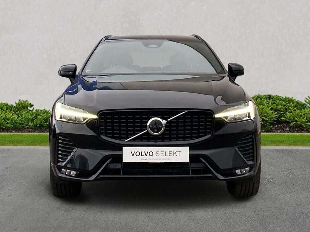 Volvo XC60 2.0 B4d Plus Dark Awd Geartronic SL72EYF Black #5