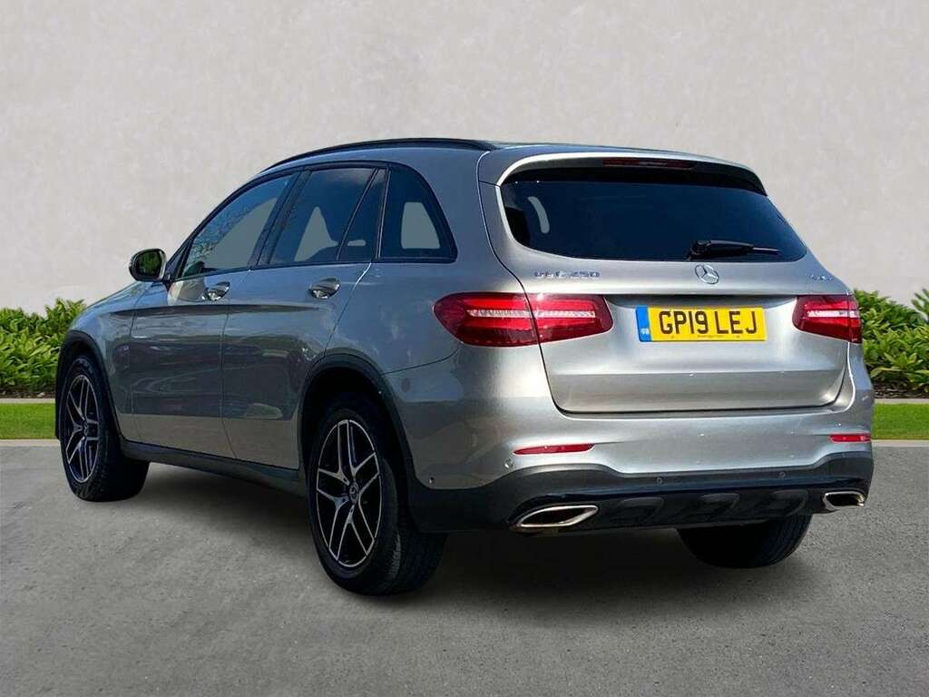 Mercedes-Benz GLC Class Glc 250 4Matic Amg Night Edition 9G-tronic GP19LEJ Silver #2