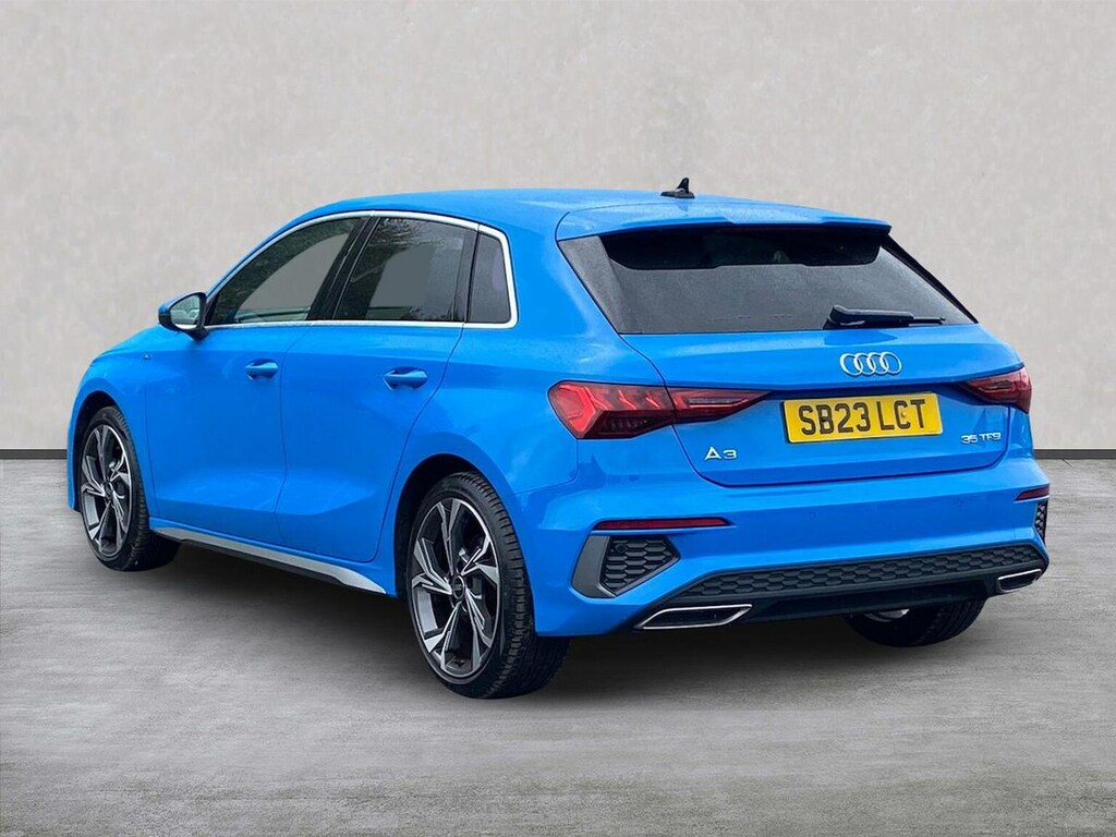 Audi A3 1.5 Tfsi 35 S Line Sportback S Tronic E SB23LCT Blue #2