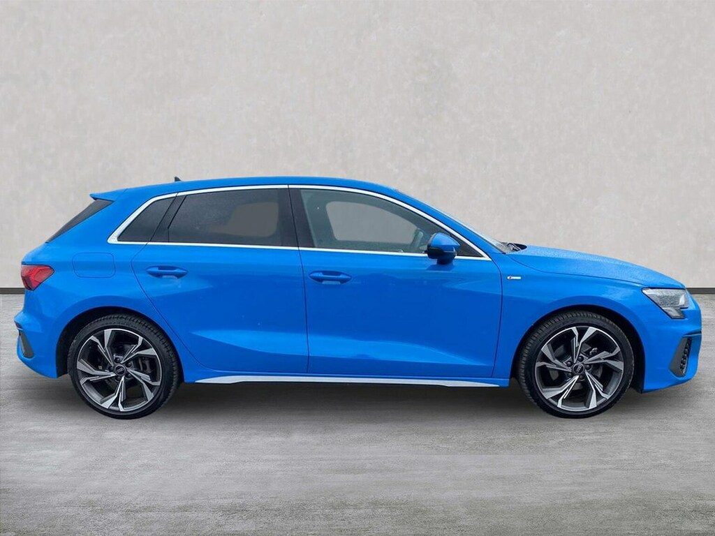 Audi A3 1.5 Tfsi 35 S Line Sportback S Tronic E SB23LCT Blue #3