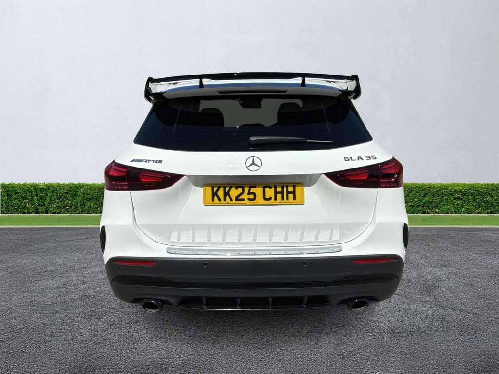 Mercedes-Benz GLA Class Gla 35 4Matic Premium Plus White #4