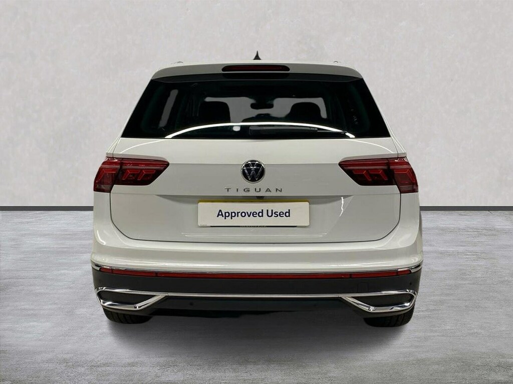Volkswagen Tiguan 1.5 Tsi 150 Elegance Dsg LM21DKD White #4