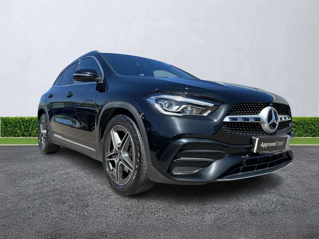 Mercedes-Benz GLA Class Gla 200D Amg Line Executive Black