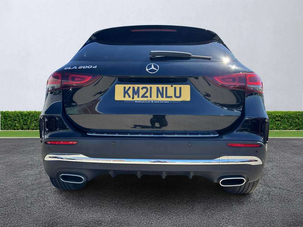 Mercedes-Benz GLA Class Gla 200D Amg Line Executive KM21NLU Black #4