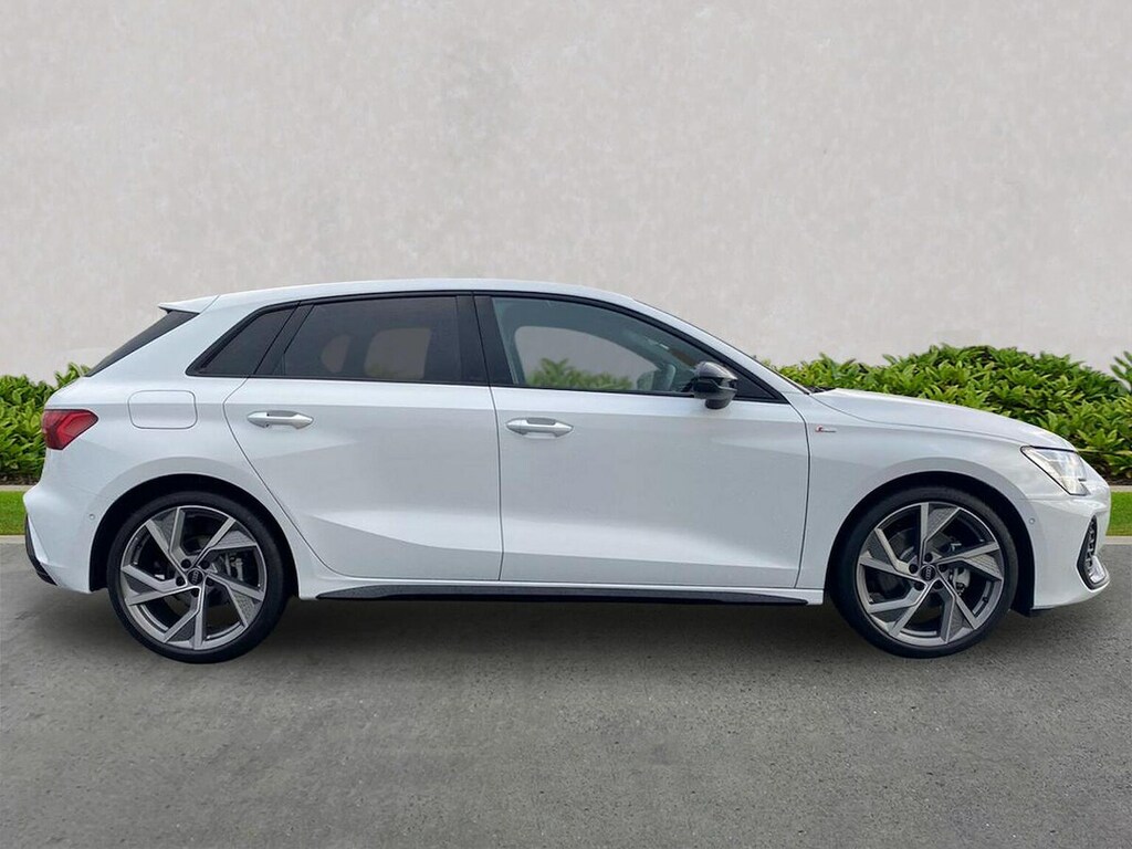 Audi A3 2.0 Tdi 150 Black Edition S Tronic NV75DXA White #3
