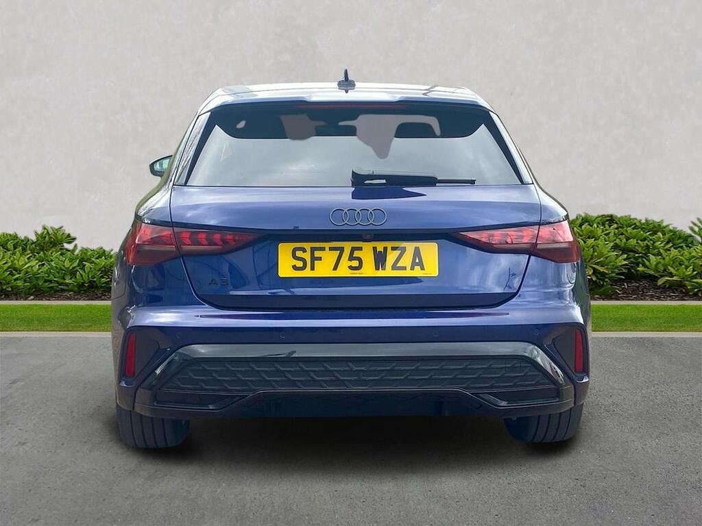 Audi A3 1.5 Tfsi 150 Black Edition Tech Pack SF75WZA Blue #4