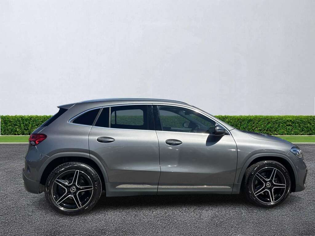 Mercedes-Benz GLA Class Gla 200 Amg Line Executive DN72JJL Grey #3