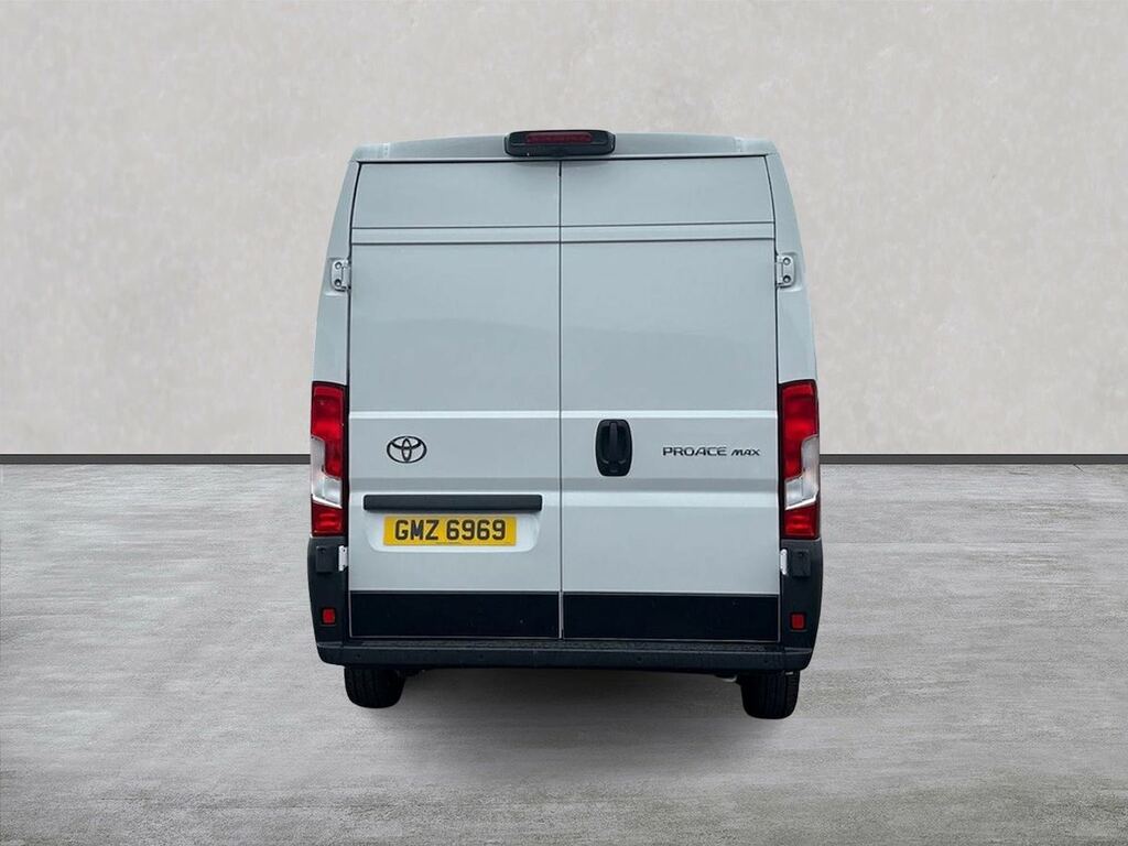 Toyota PROACE 2.2D 140 Icon H2 Van GMZ6969  #4