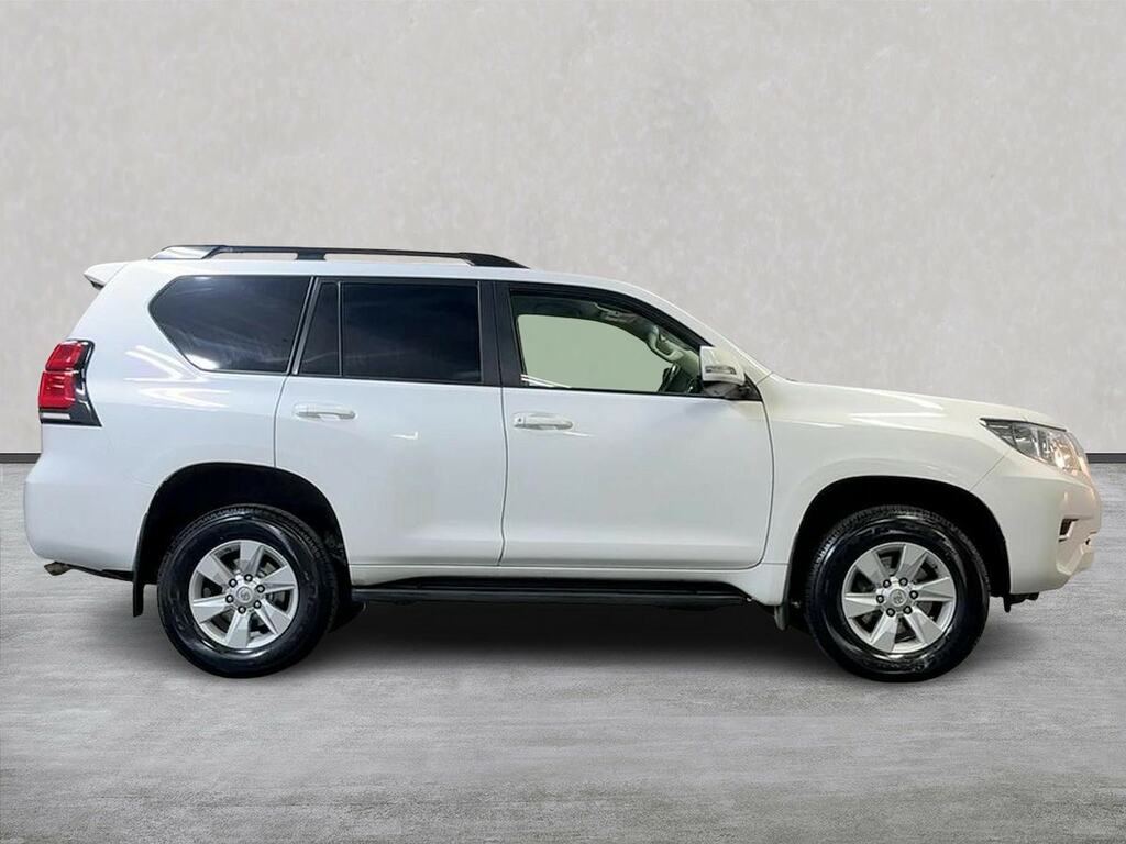 Toyota Land Cruiser 2.8D 204 Active Commercial SF22FDO #3