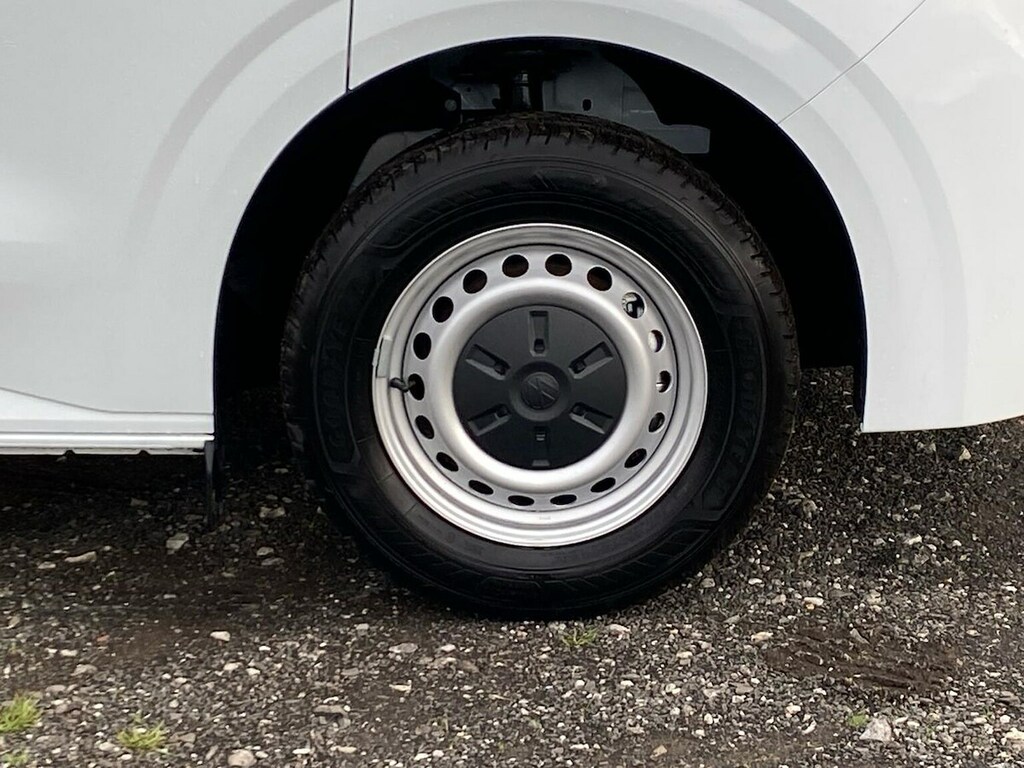 Volkswagen Transporter 2.0 Tdi 110 Commerce Plus Van NG75AYY #5