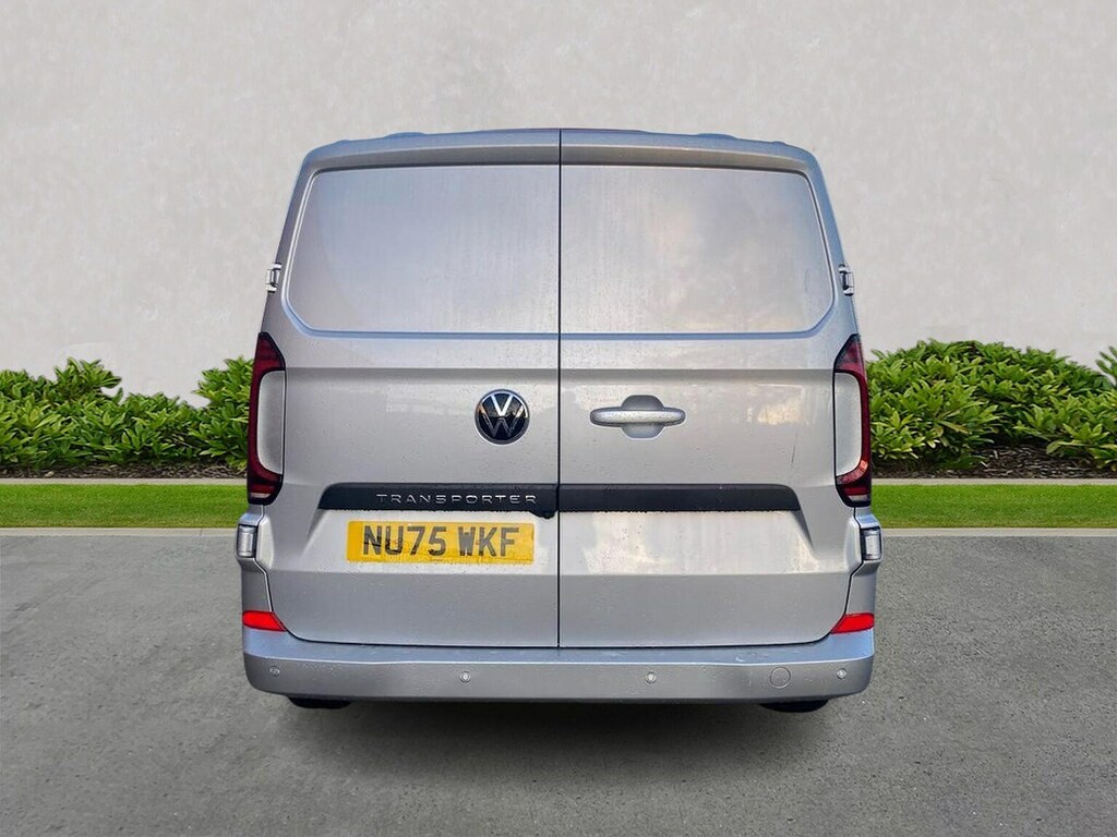 Volkswagen Transporter 2.0 Tdi 110 Commerce Plus Van NU75WKF #3