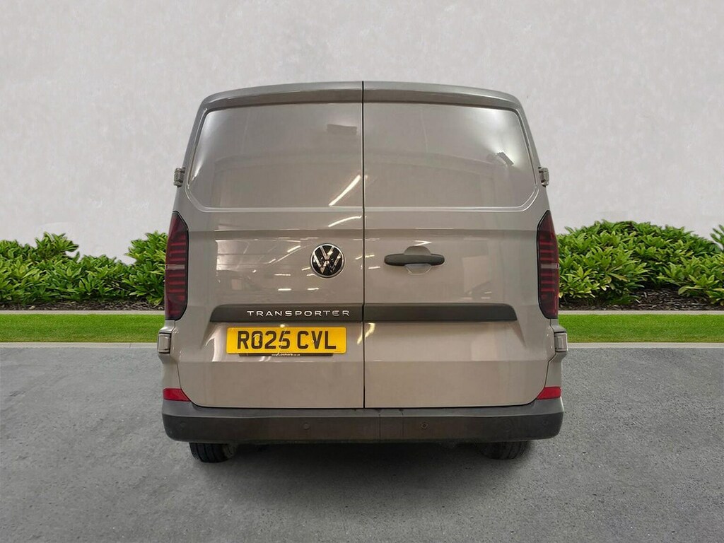 Volkswagen Transporter 2.0 Tdi T32 Commerce Panel Van Fwd RO25CVL #4