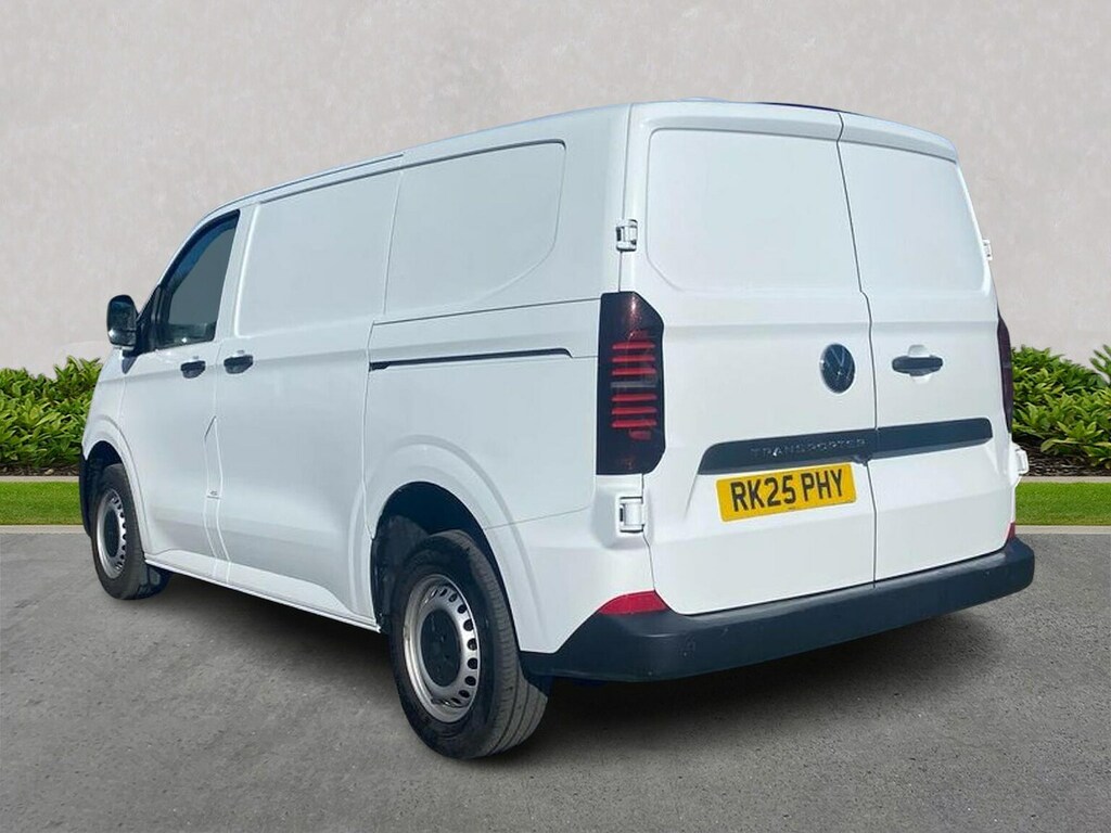 Volkswagen Transporter 2.0 Tdi 110 Commerce Plus Van RK25PHY #2