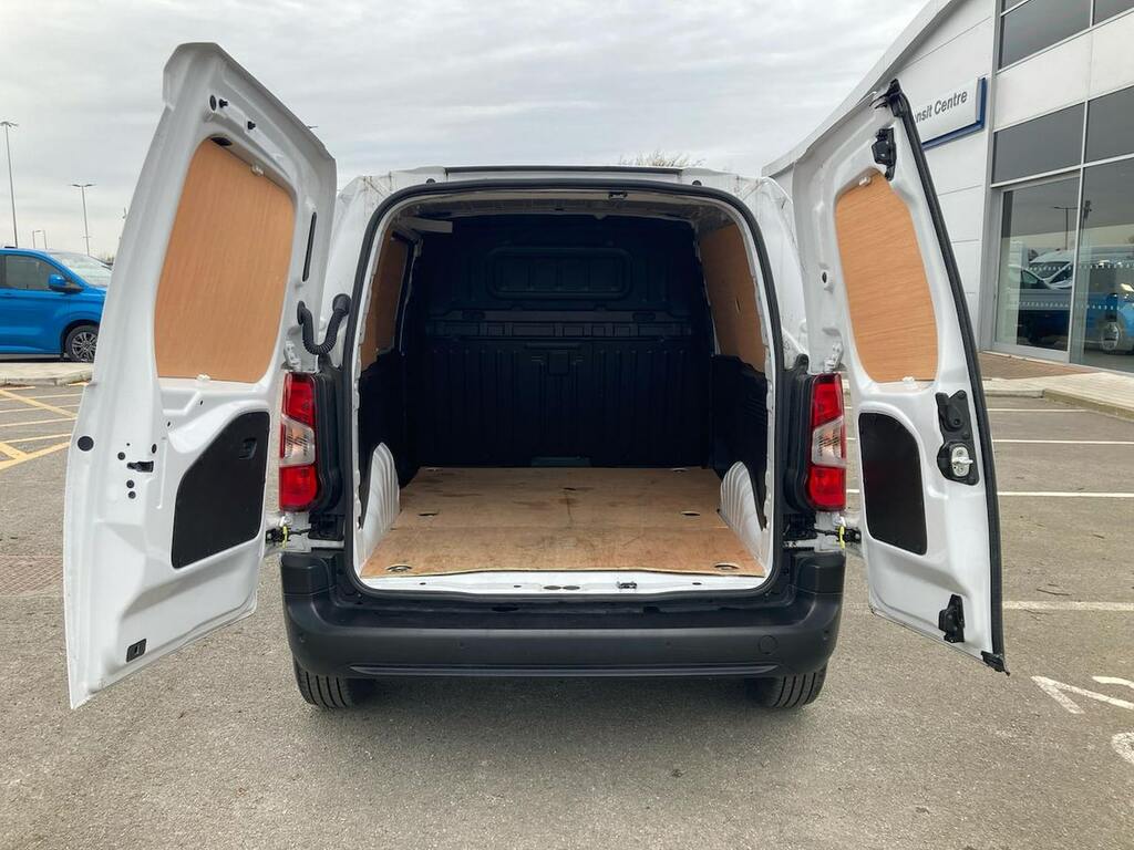 Vauxhall Combo 1.5 Turbo D 2300 Prime Panel Van DY74UKU  #6