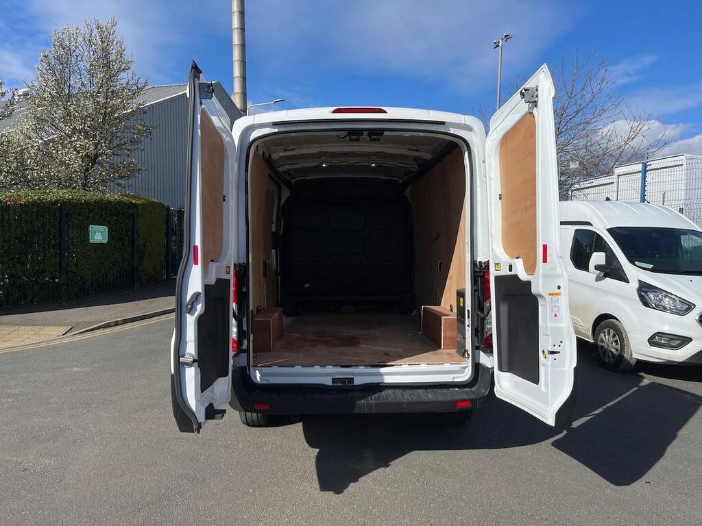 Ford Transit Custom E-transit 350 L2 Rwd 198Kw 68Kwh H2 Leader Van Aut YM74CEF #6