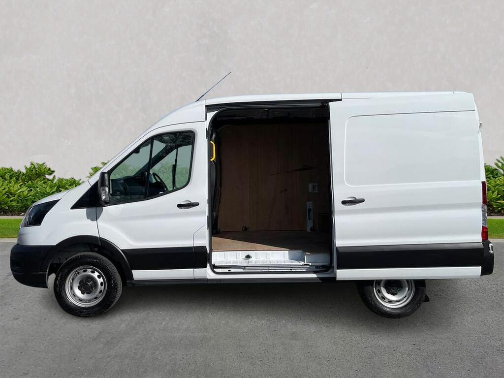 Ford Transit Custom E-transit 350 L2 Rwd 198Kw 68Kwh H2 Leader Van Aut YM74CEF #3