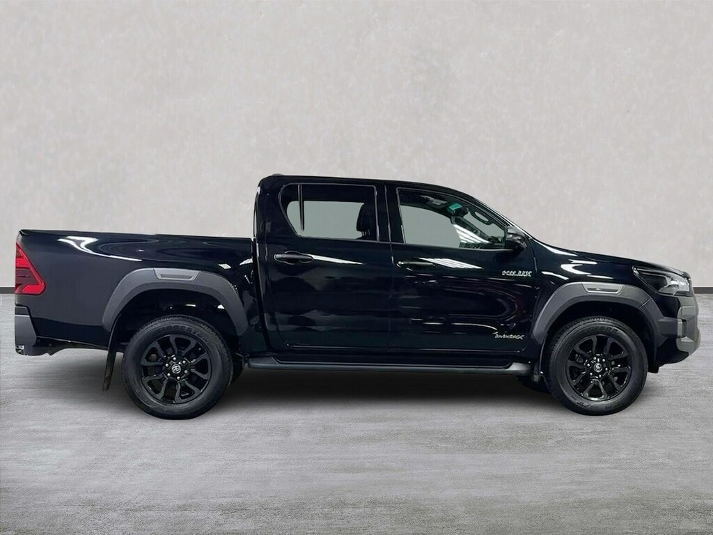Toyota HILUX Invincible X Dcab Pick Up 2.8 D 48V ISZ8305 #3