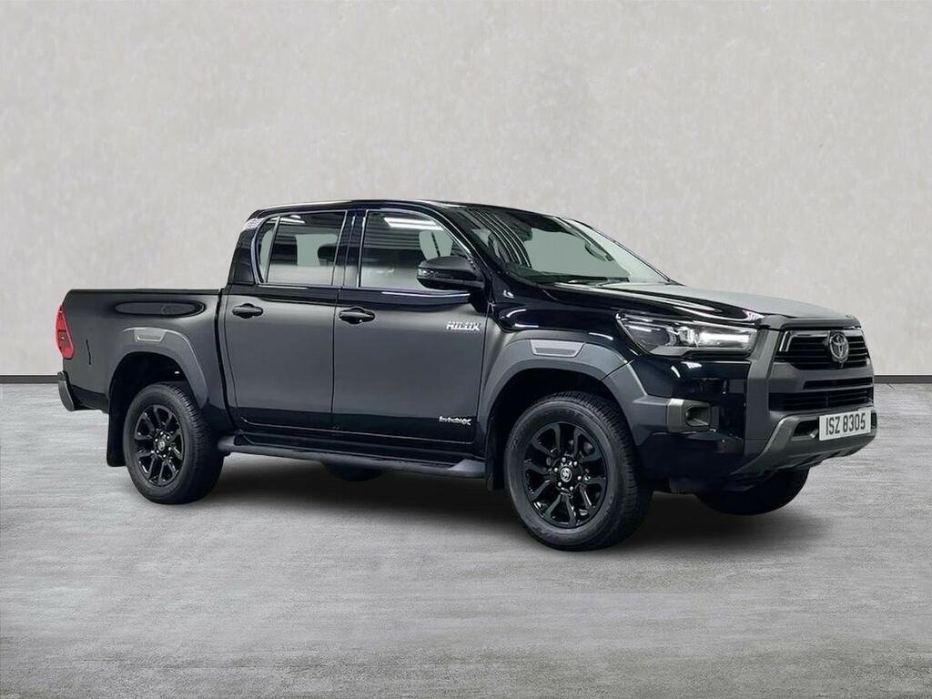 Toyota HILUX Invincible X Dcab Pick Up 2.8 D 48V
