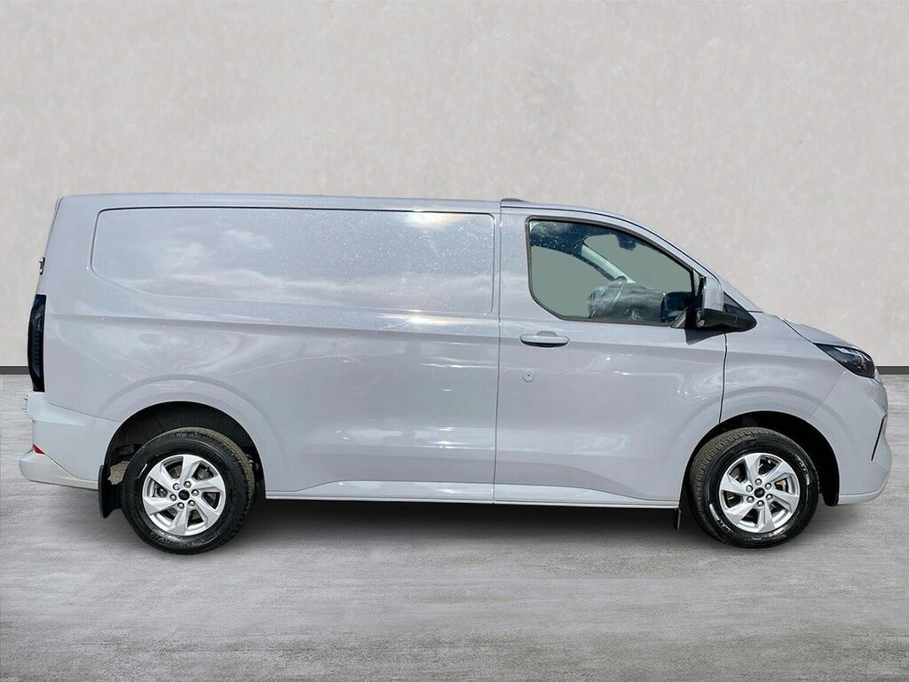 Ford Transit Custom 2.0 300 Ecoblue Limited Panel Van BW74NFL #3