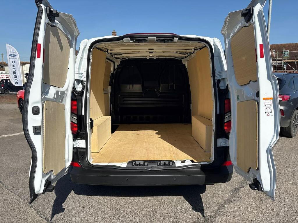 Ford Transit Custom 2.0 280 Ecoblue Leader Panel Van WM74CHO #6