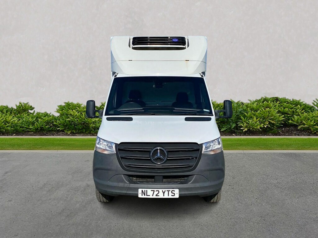 Mercedes-Benz Sprinter 3.5T Hde Progressive Chassis Cab 9G-tronic NL72YTS  #4