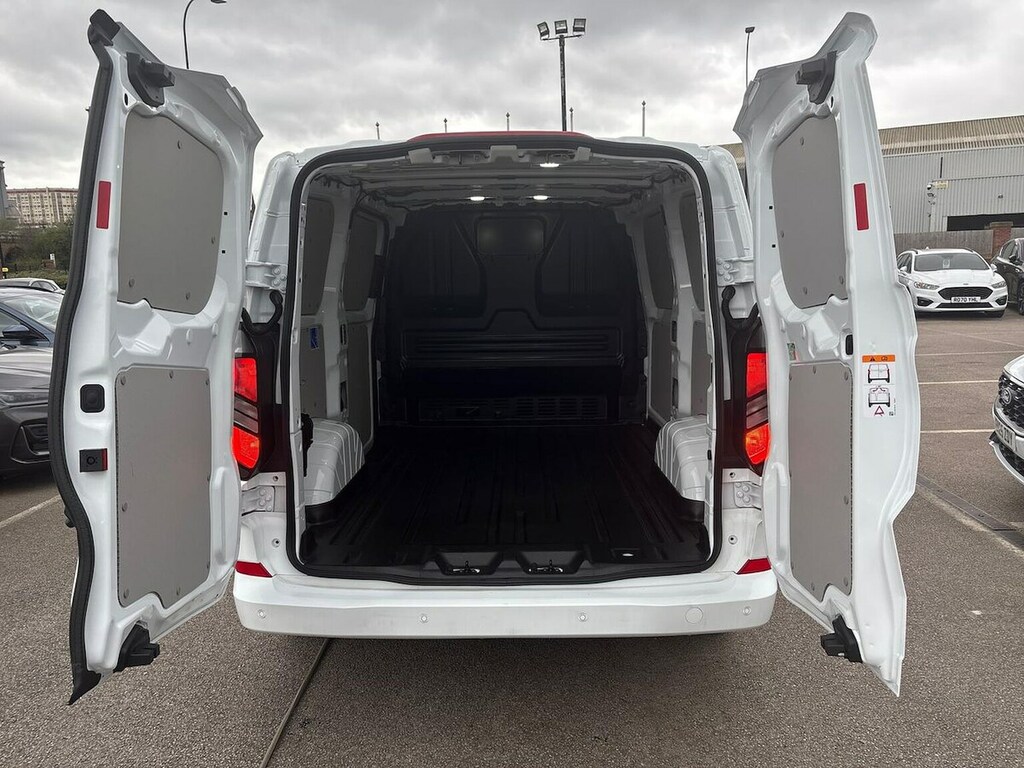 Ford Transit Custom 2.5 Phev 232Ps H1 Van Limited #6