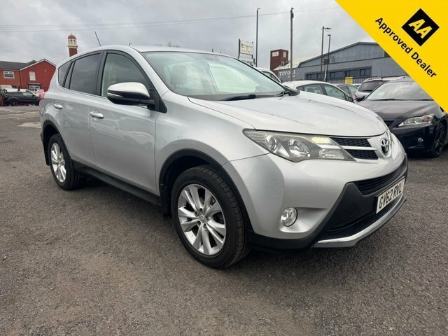 Toyota Rav 4 2.2 D-cat Icon Suv 4Wd Euro 5 150 Silver