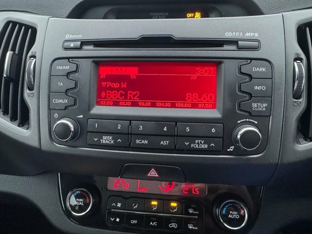 Kia Sportage 1.7 Crdi Ecodynamics 3 Suv 2Wd E White #6