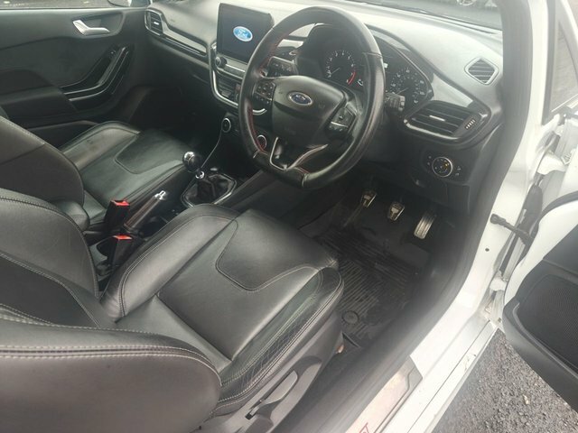 Ford Fiesta 1.0T Ecoboost St-line Edition Hatchback YJ20UXN White #4